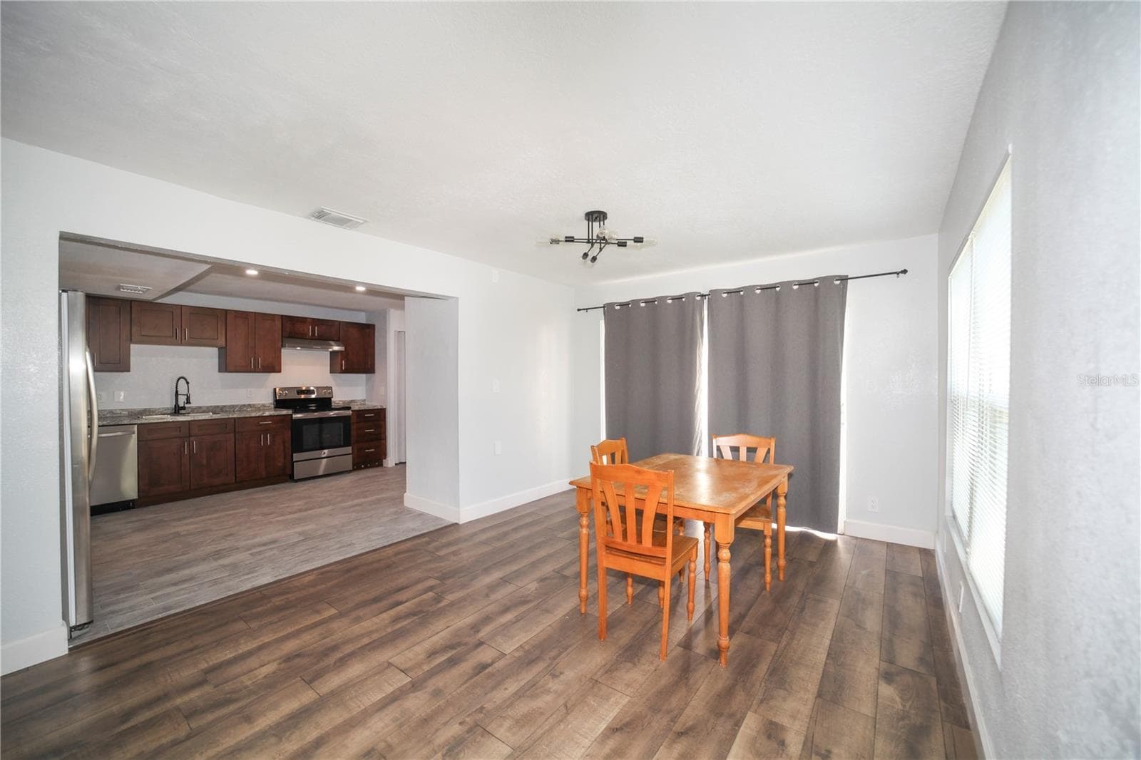 Condominium at 331 AMHERST AVE #56, SARASOTA, photo 4 of 19