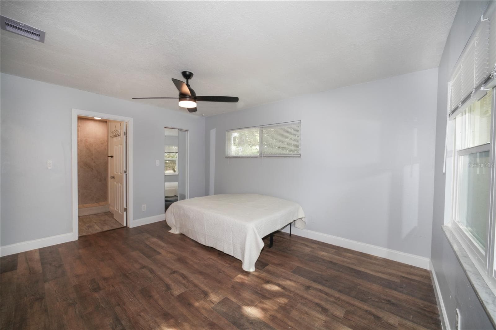 Condominium at 331 AMHERST AVE #56, SARASOTA, photo 13 of 19