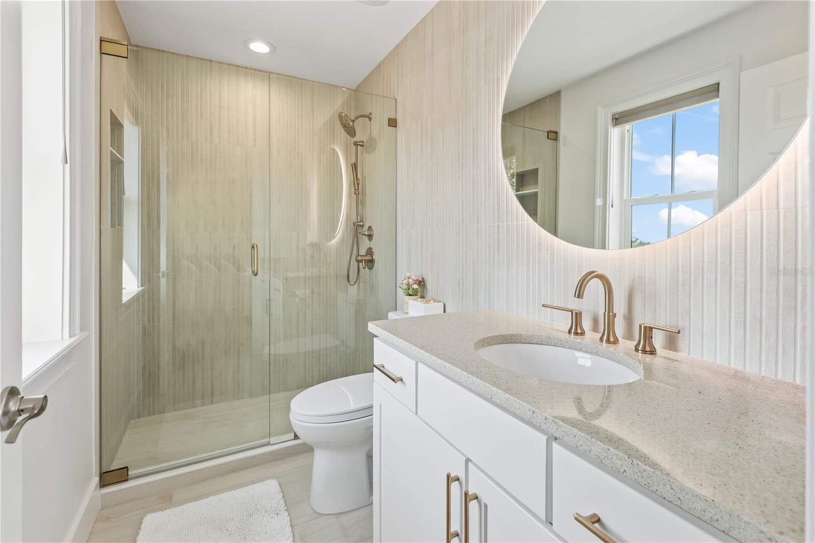 Single Family Residence at 8008 MIDNIGHT PASS RD, SARASOTA, photo 29 of 61