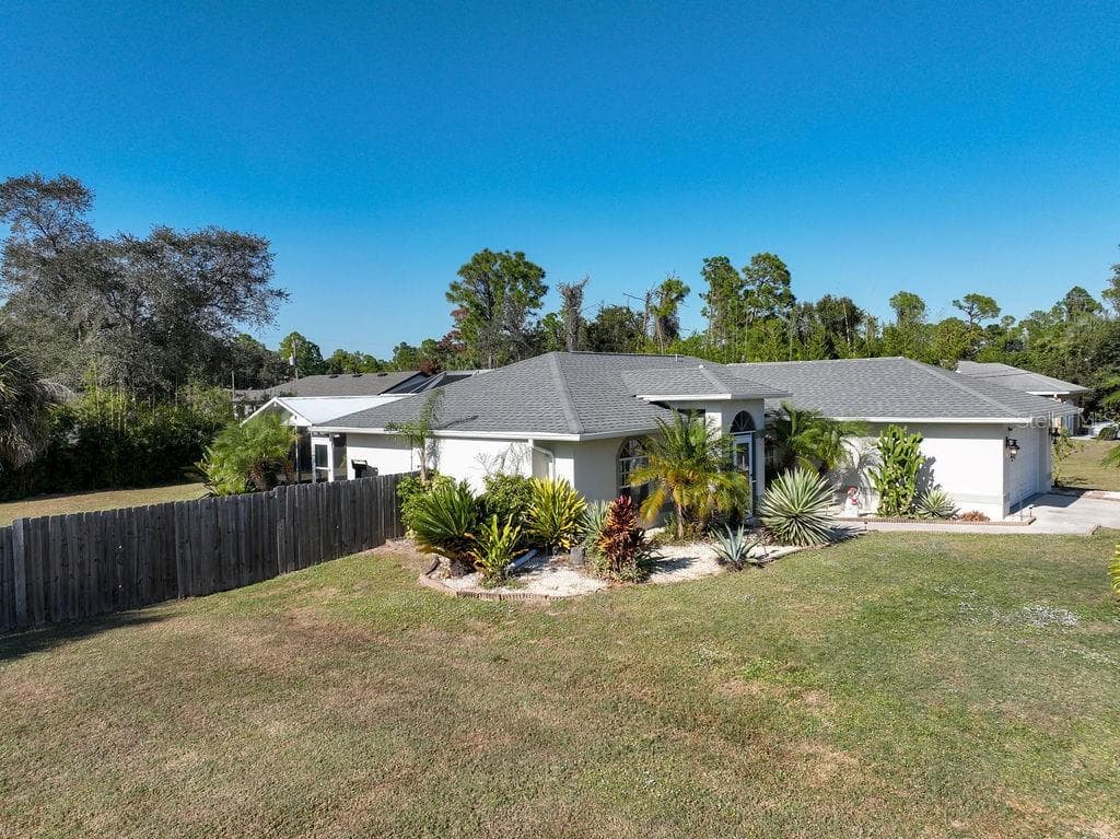 Single Family Residence at 3357 N CHAMBERLAIN BLVD, NORTH PORT, photo 39 of 43