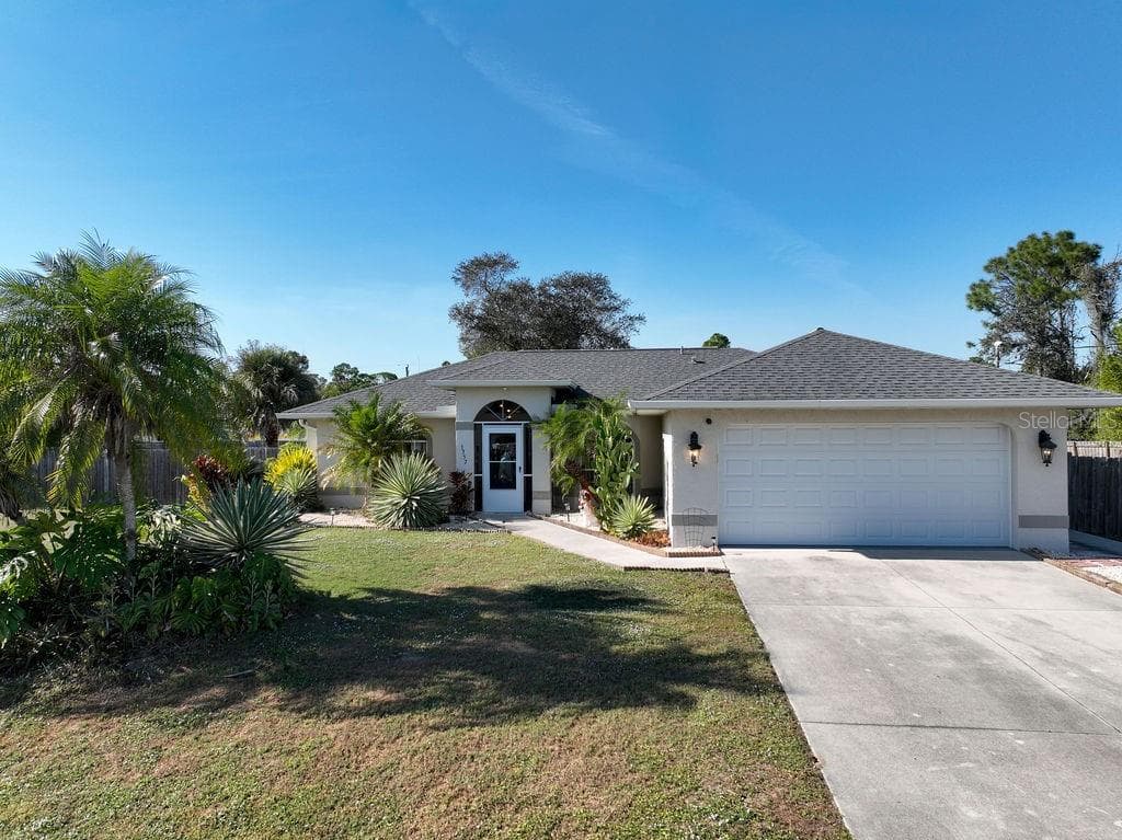 Single Family Residence at 3357 N CHAMBERLAIN BLVD, NORTH PORT, photo 2 of 43