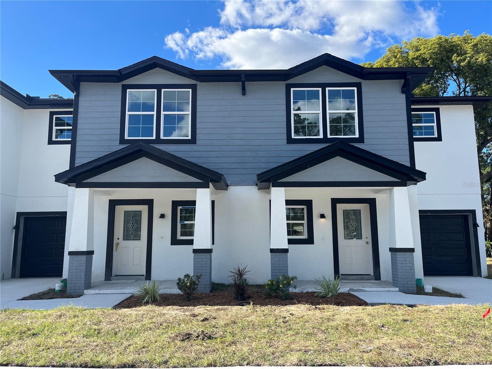 8112 N GREENWOOD AVE