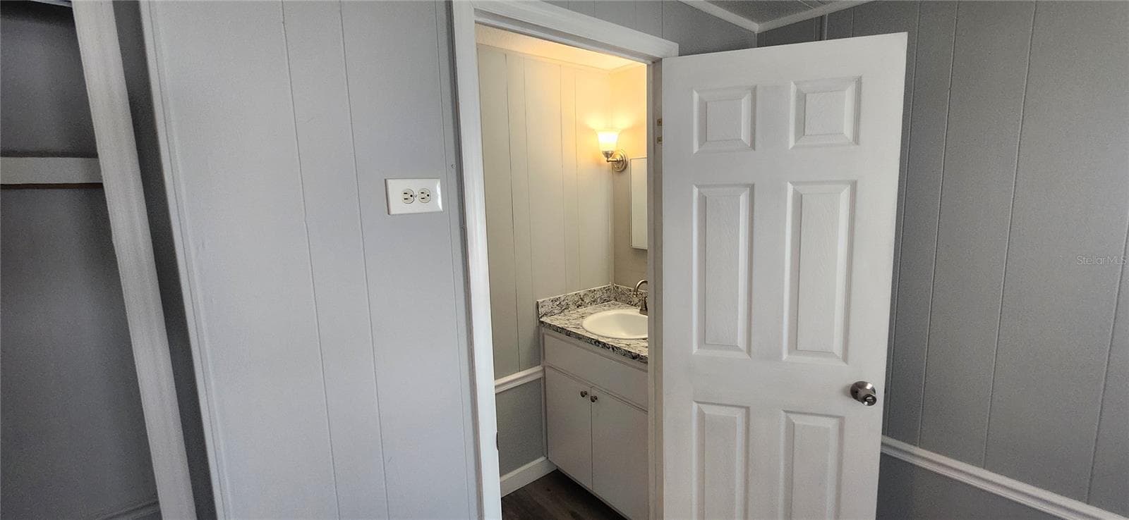 Manufactured Home at 10803 FREEDOM DR, PORT RICHEY, photo 34 of 41