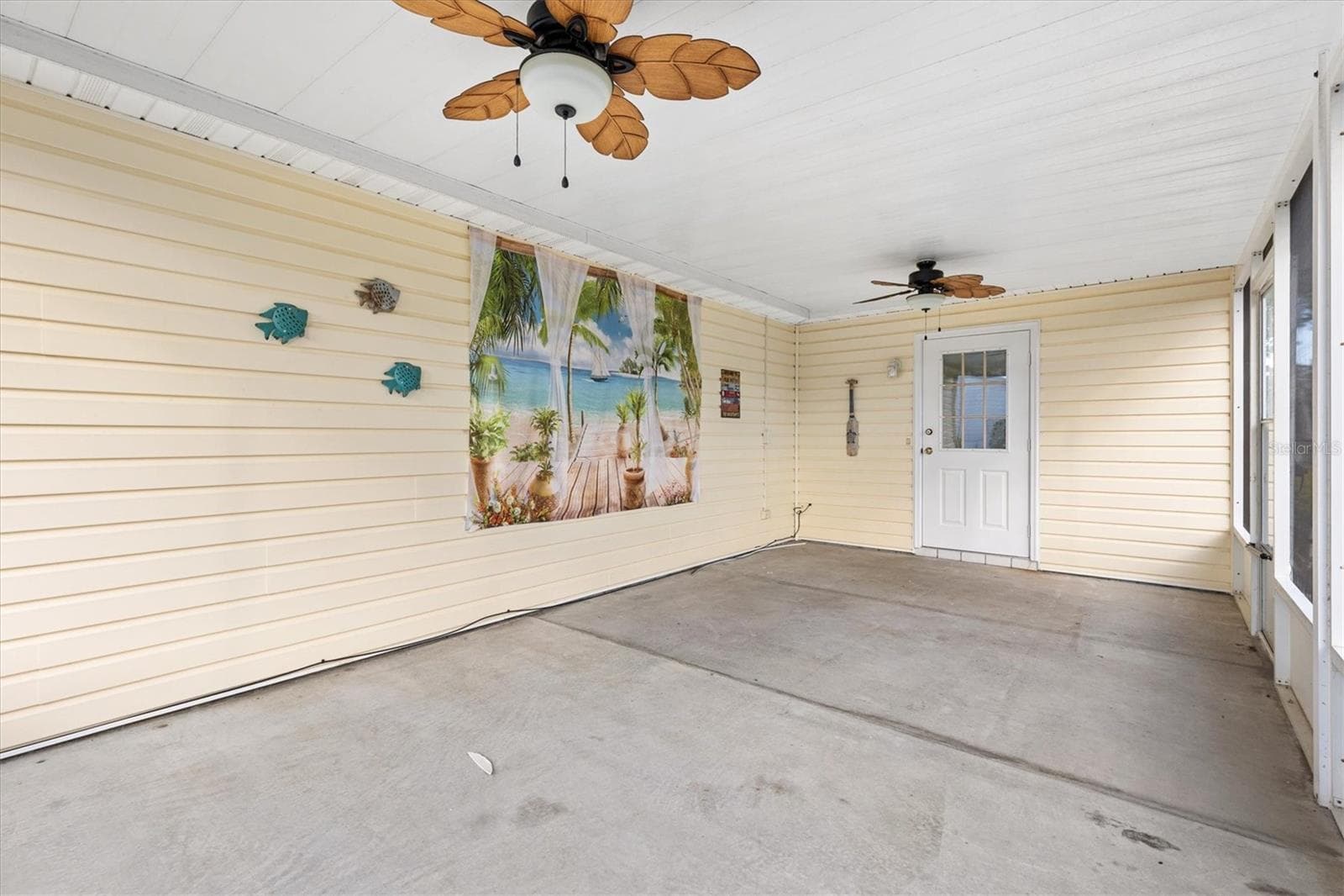 Single Family Residence at 10767 SE 174TH LOOP, SUMMERFIELD, photo 33 of 45