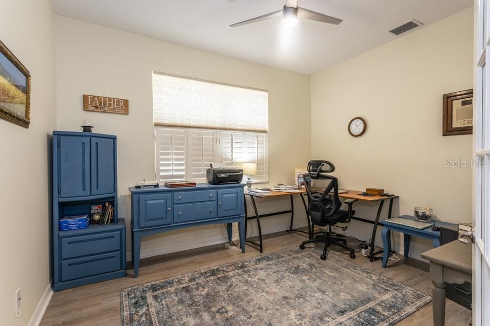 Single Family Residence at 150 W WATERSIDE PKWY, PALM COAST, photo 24 of 40