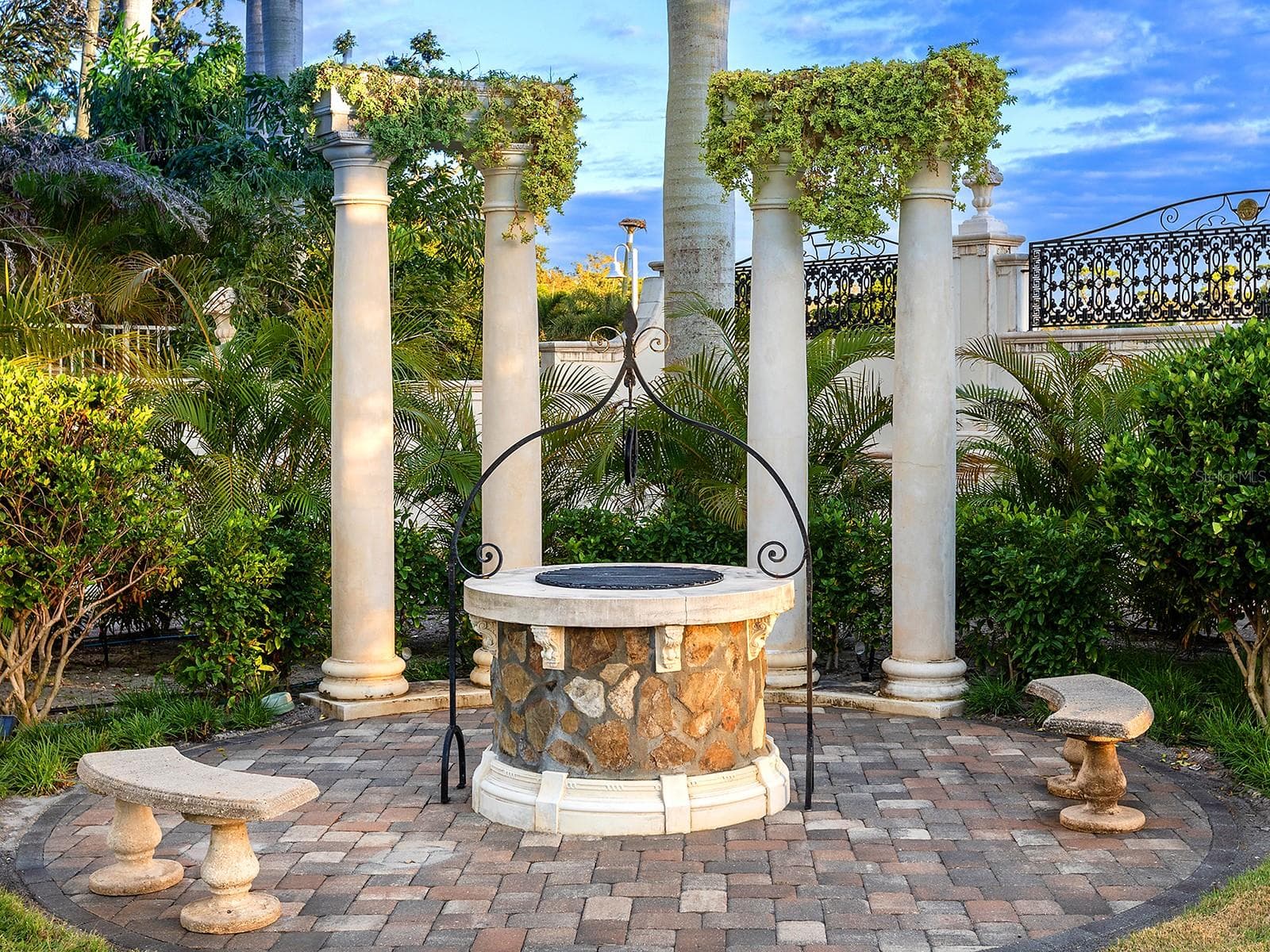 Single Family Residence at 1310 S LAKE SHORE DR, SARASOTA, photo 49 of 100