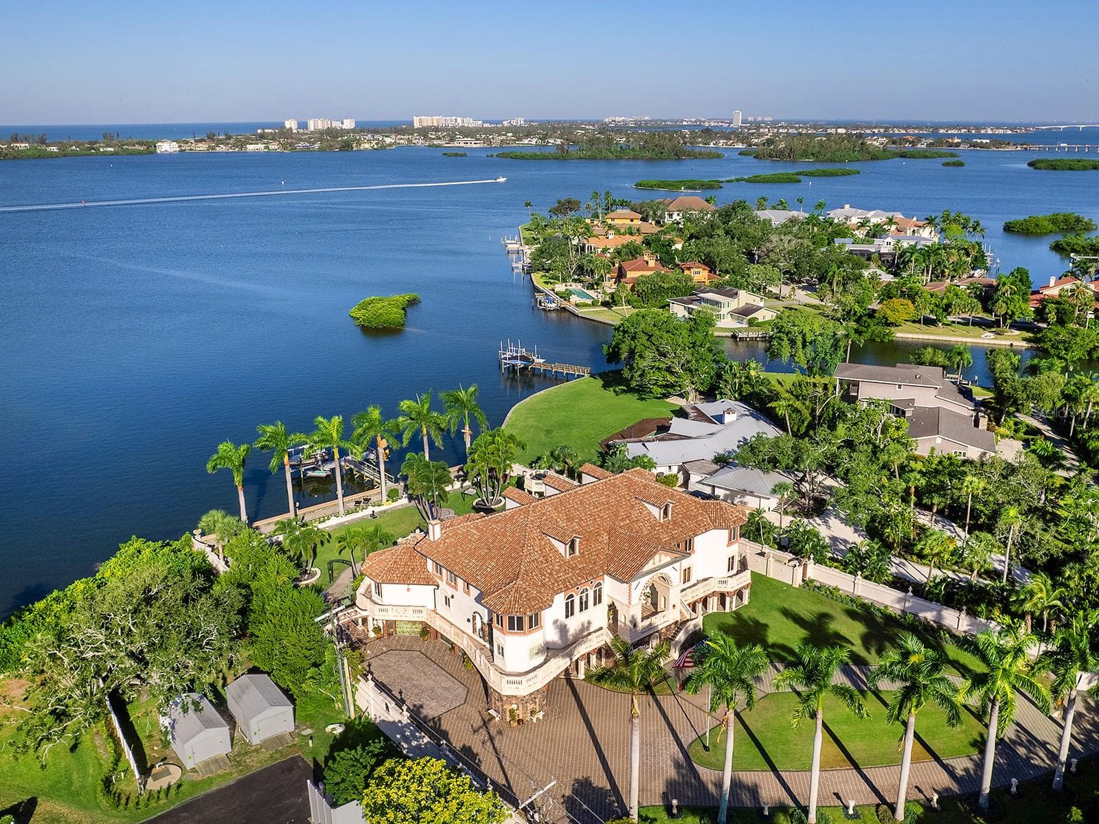 Single Family Residence at 1310 S LAKE SHORE DR, SARASOTA, photo 80 of 100