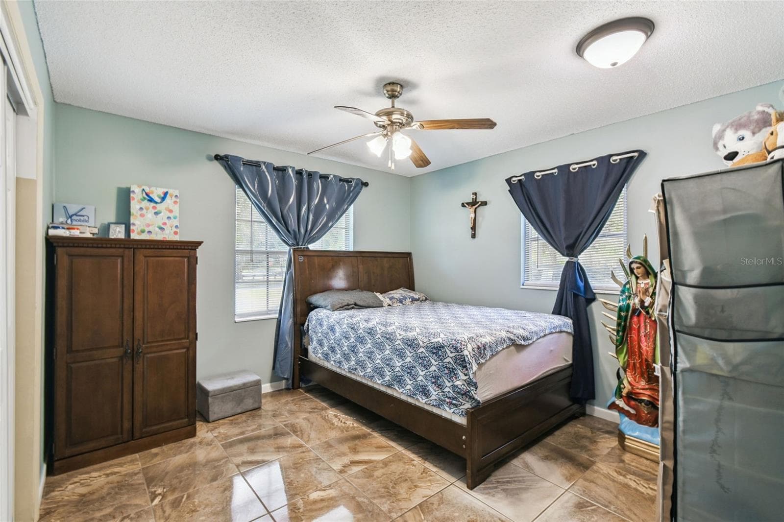 Single Family Residence at 25309 CARNOUSTIE DR, SORRENTO, photo 21 of 49