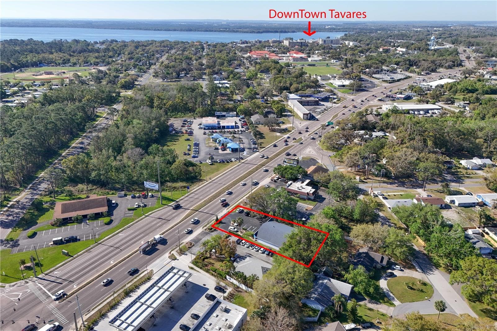 Direct Frontage on 441 in the heart of Lake County - 205 E BURLEIGH BLVD, TAVARES