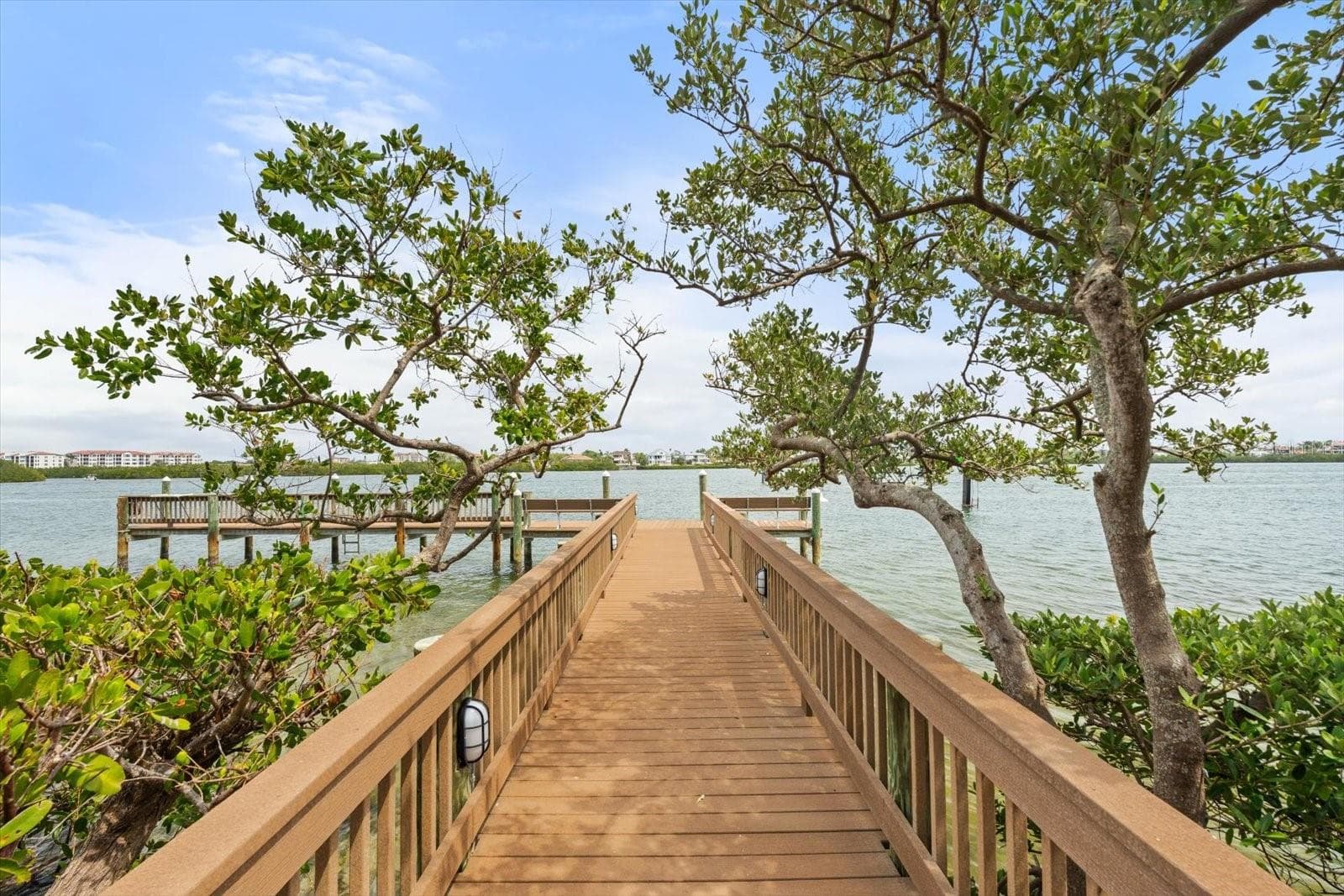 Condominium at 1260 DOLPHIN BAY WAY #404, SARASOTA, photo 50 of 51