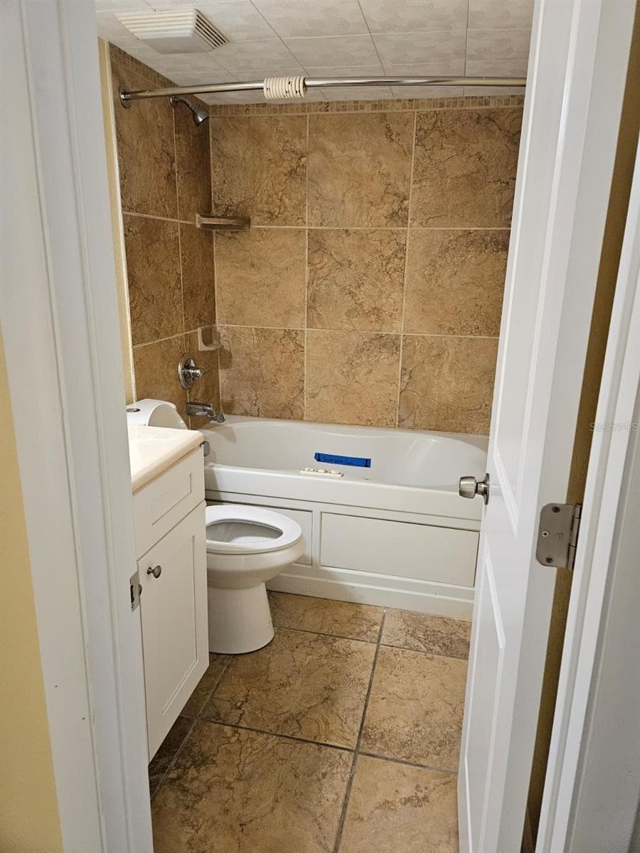 Condominium at 2424 W TAMPA BAY BLVD #I102, TAMPA, photo 5 of 16