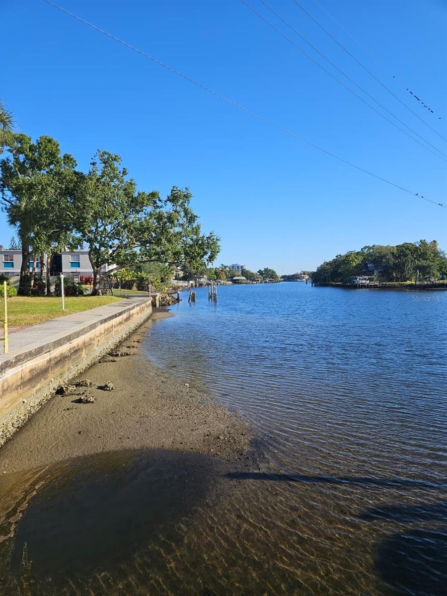 Condominium at 2424 W TAMPA BAY BLVD #I102, TAMPA, photo 10 of 16