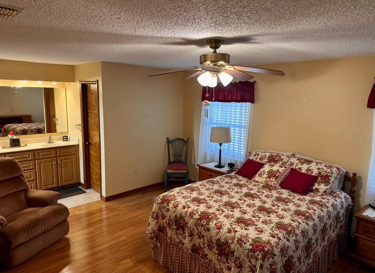 Single Family Residence at 5912 BAILEY RD, PLANT CITY, photo 11 of 30