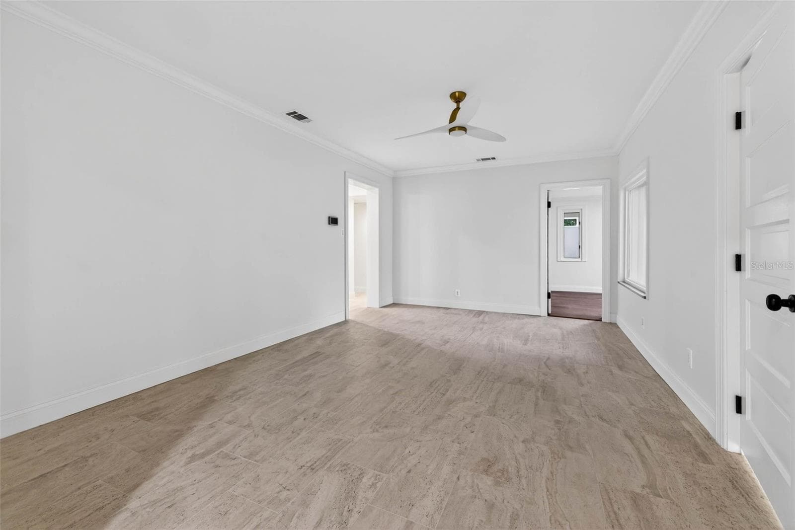 Bonus Room/Flex Space - 1222 BRIGHTWATERS BLVD NE, ST PETERSBURG
