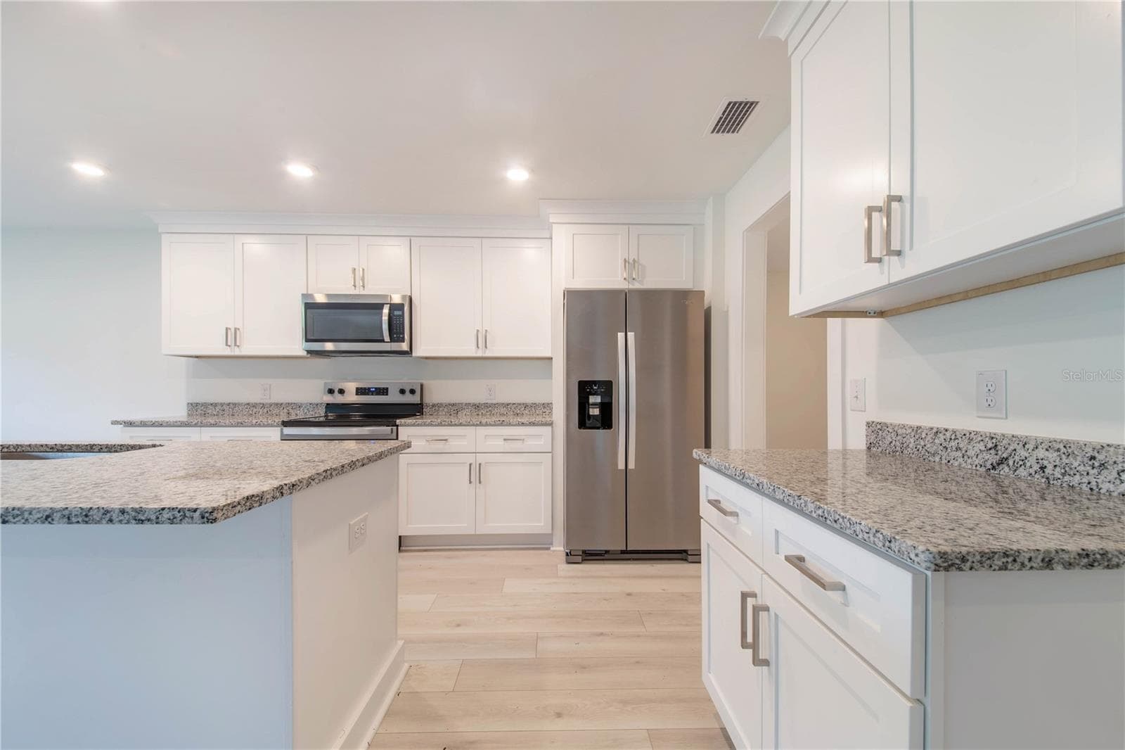 Single Family Residence at 500 9TH ST NE, FORT MEADE, photo 13 of 34