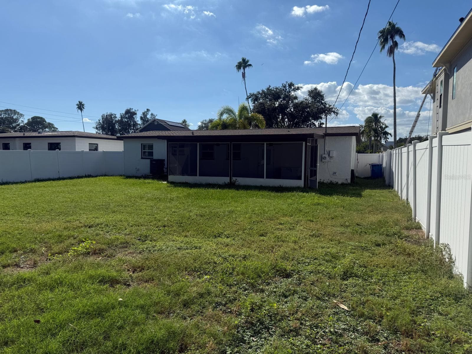 Single Family Residence at 4119 HARRISBURG ST NE, ST PETERSBURG, photo 32 of 36