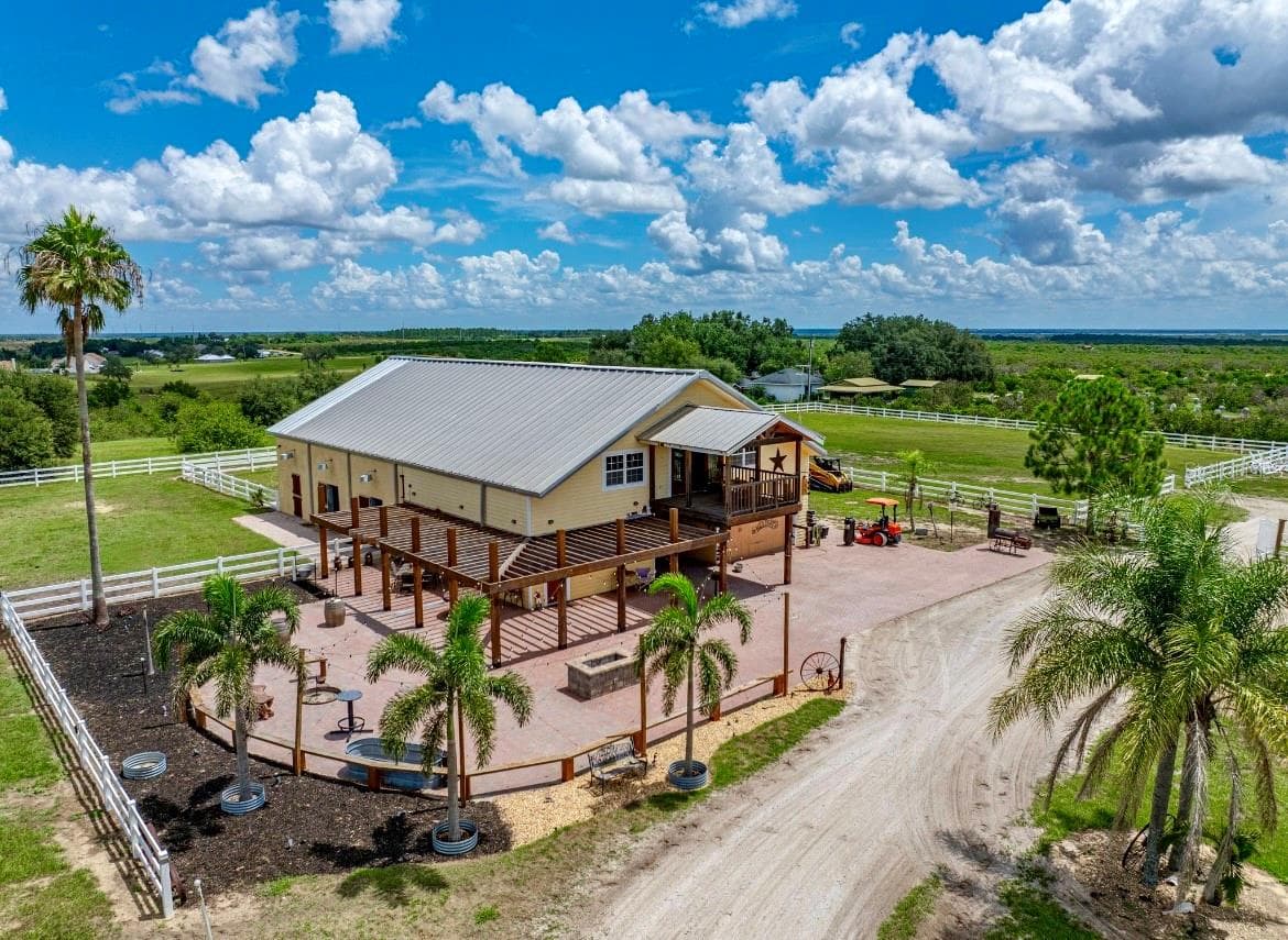 Single Family Residence at 664 S LAKE STARR BLVD, LAKE WALES, photo 6 of 103