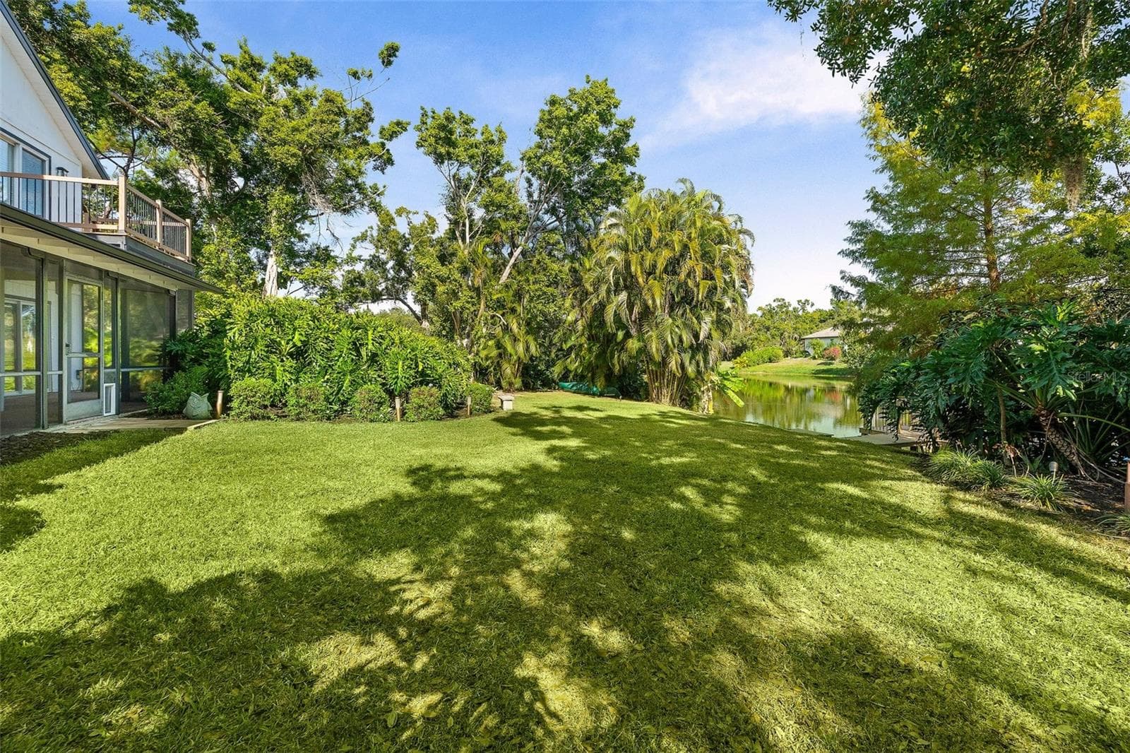 huge land areas for outside games or events - 6349 RAVENWOOD WAY, SARASOTA