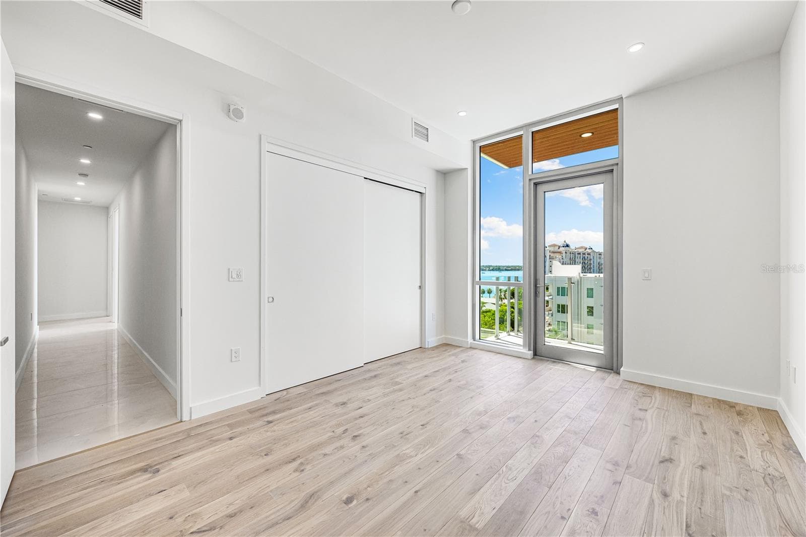 Condominium at 111 GOLDEN GATE #602, SARASOTA, photo 33 of 72