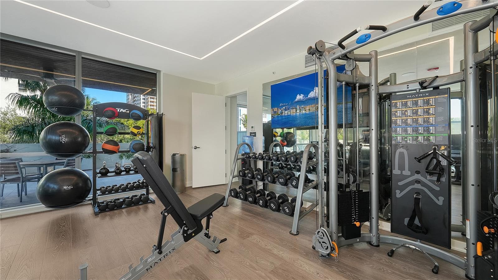 gym - 111 GOLDEN GATE #602, SARASOTA