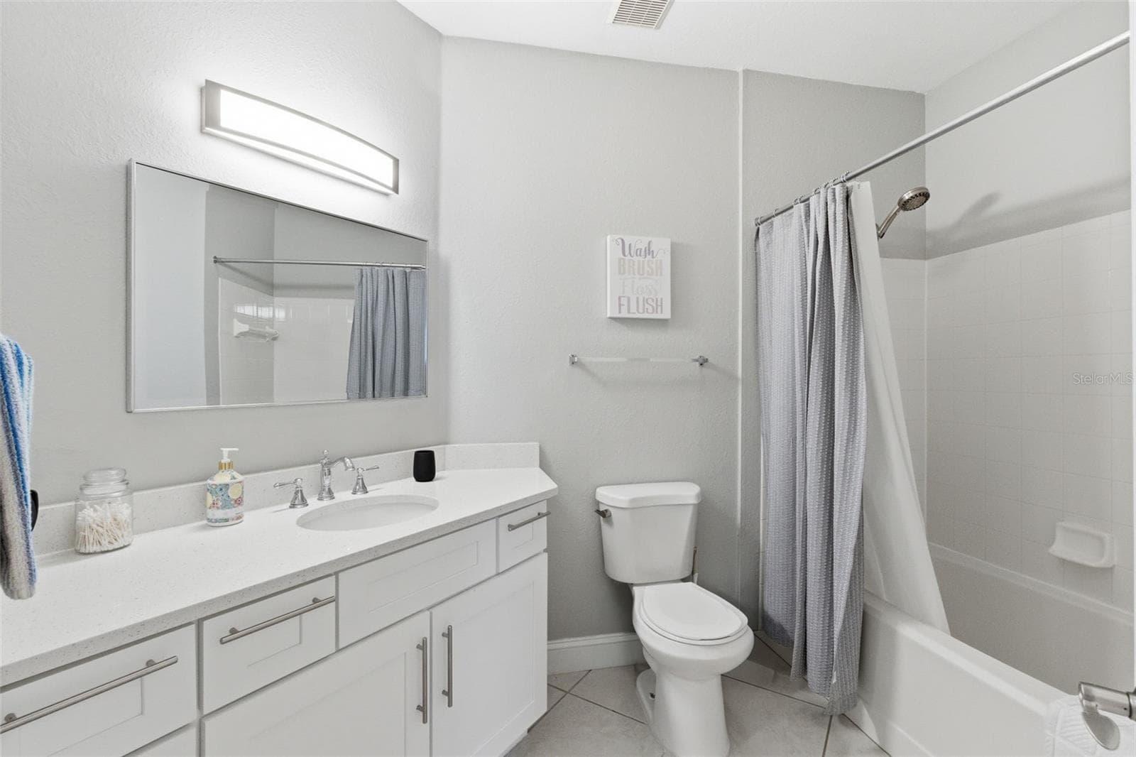Condominium at 4345 BAYSIDE VILLAGE DR #302, TAMPA, photo 32 of 68