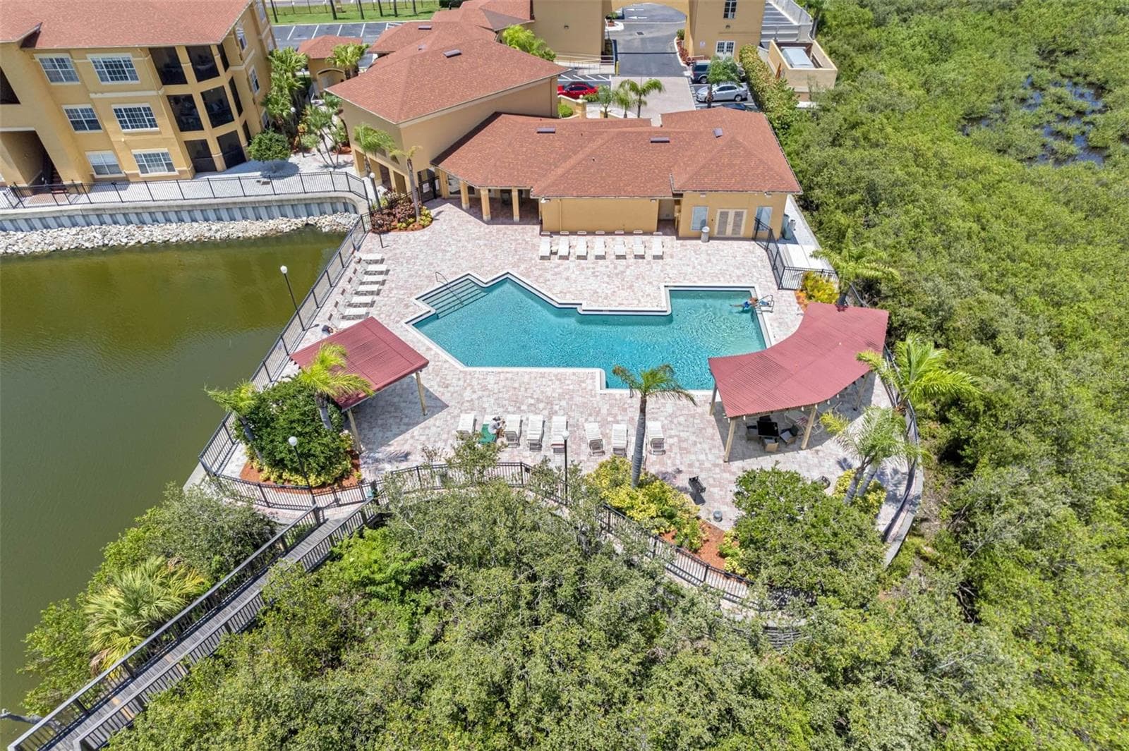 Condominium at 4345 BAYSIDE VILLAGE DR #302, TAMPA, photo 45 of 68