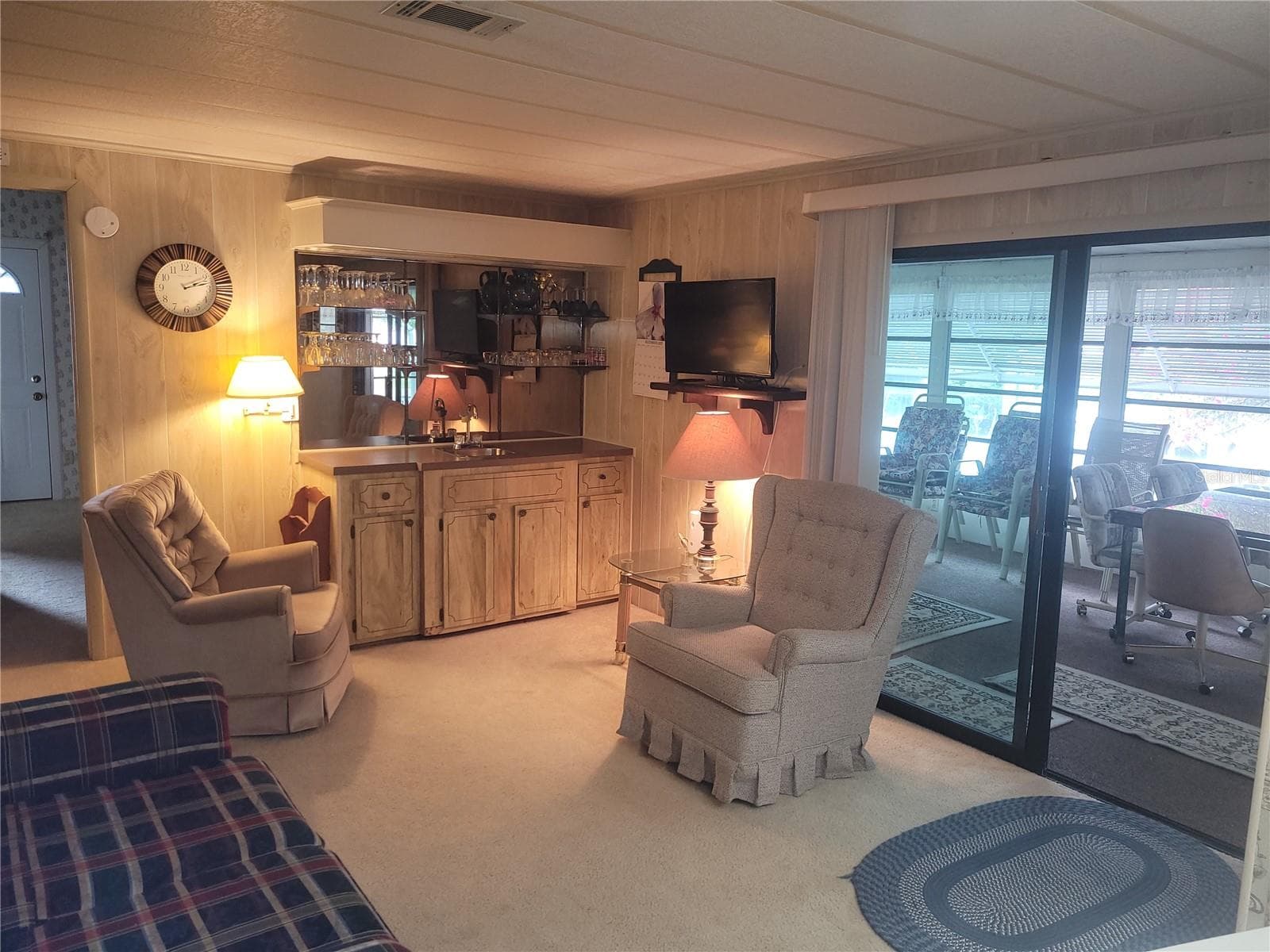 Family Room - 3027 GALAXY LN, LAKELAND