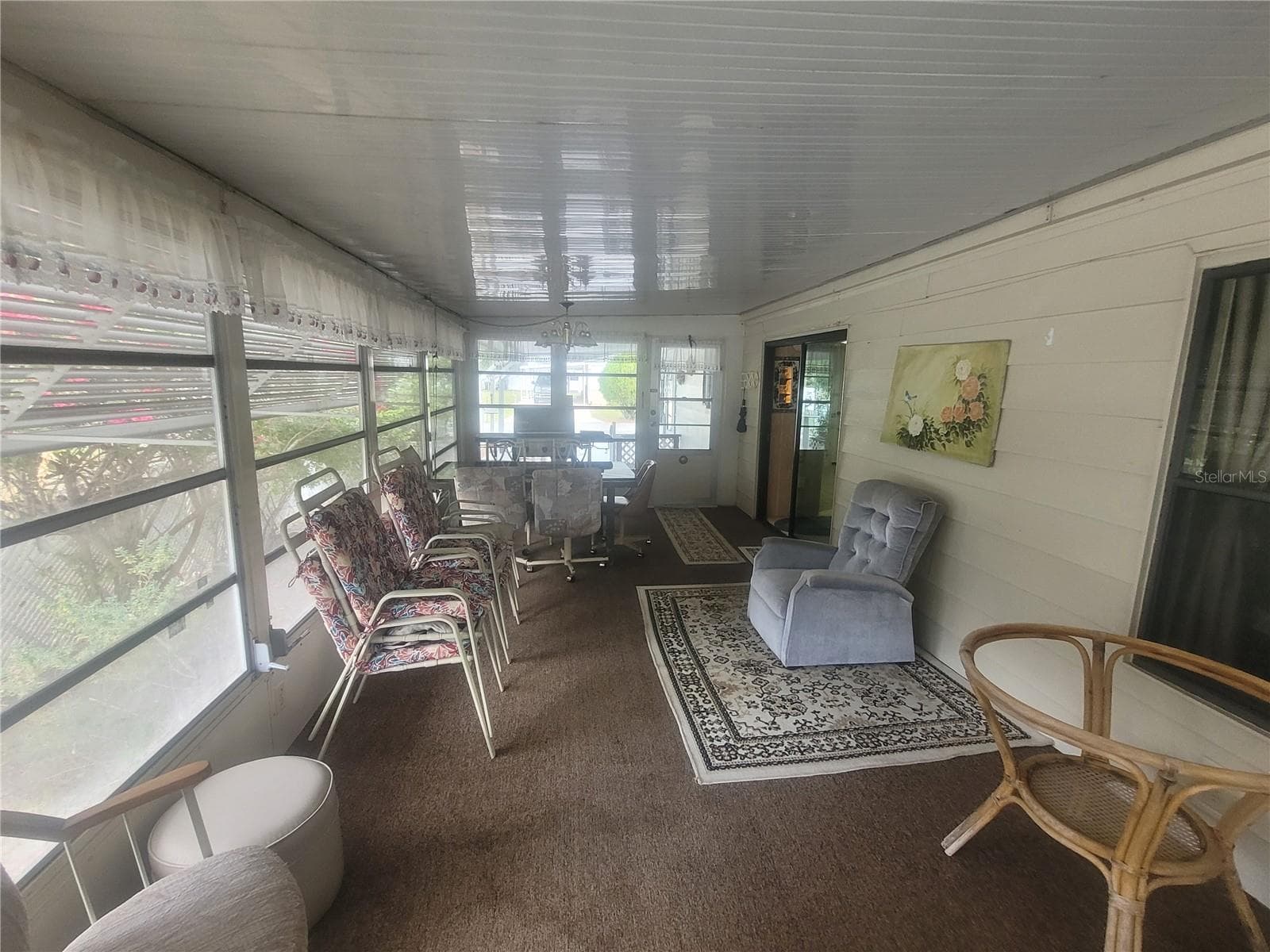 Florida Room - 3027 GALAXY LN, LAKELAND