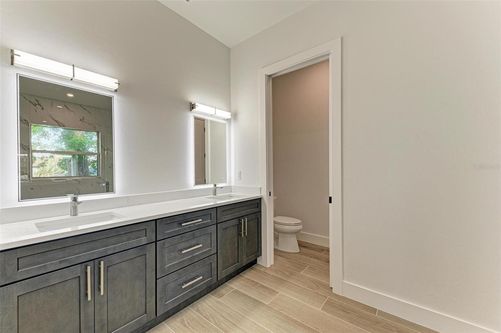Single Family Residence at 112 NORTHSHORE TER, PORT CHARLOTTE, photo 37 of 64