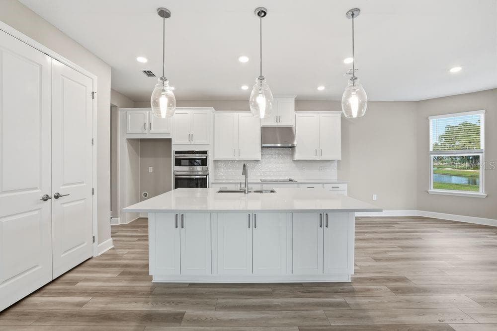 3328 Lumber Falls Drive - Ready Now! - 3328 LUMBER FALLS DR, PLANT CITY