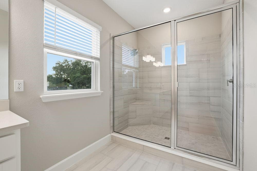 3328 Lumber Falls Drive - Ready Now! - 3328 LUMBER FALLS DR, PLANT CITY