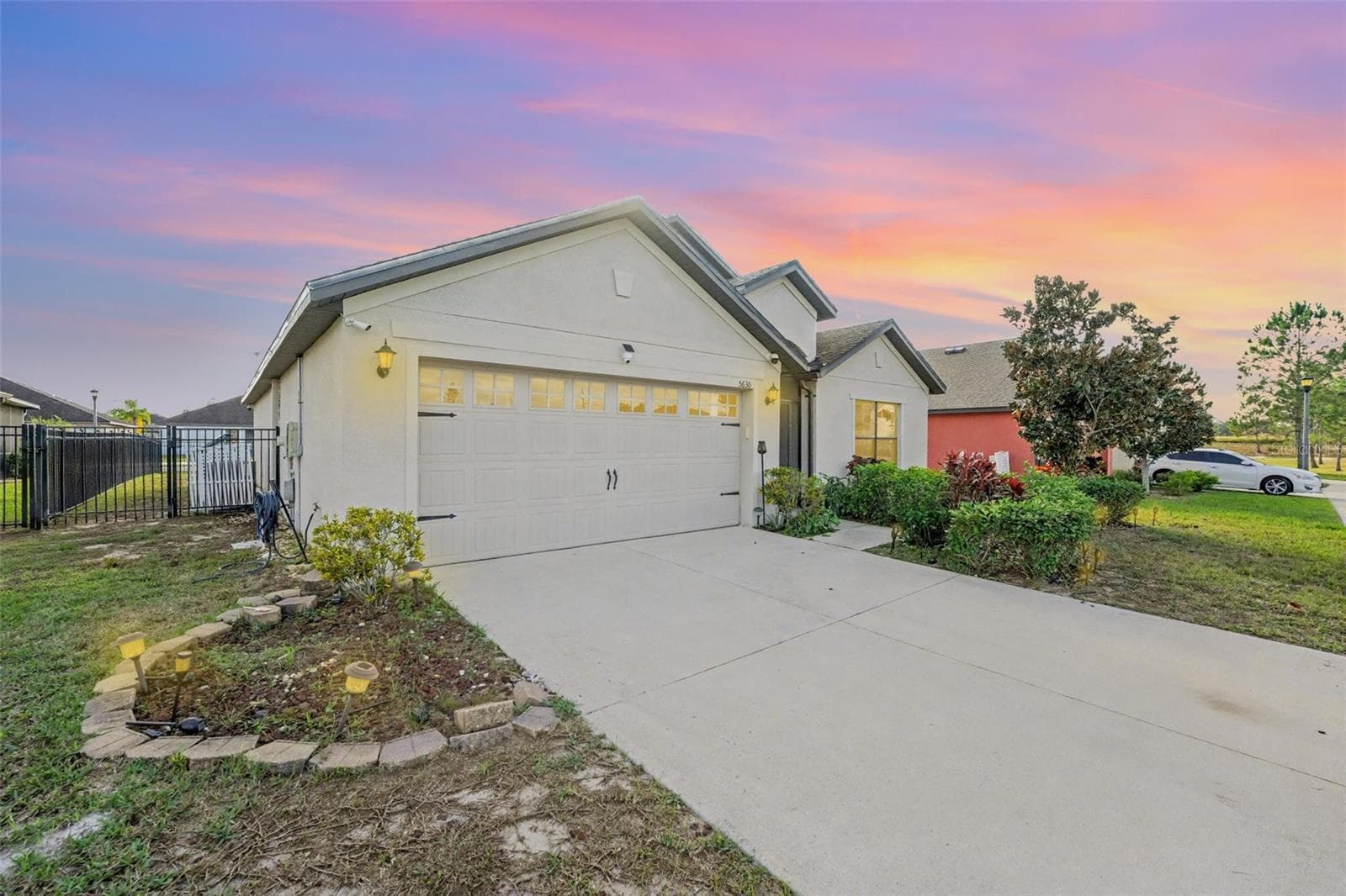 Single Family Residence at 5630 ELSINORE WAY, LAKELAND, photo 3 of 36