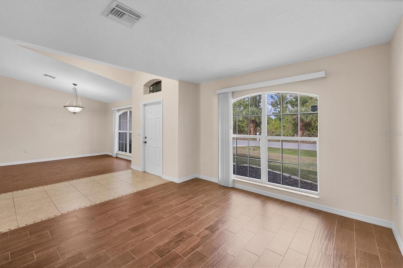 Single Family Residence at 15117 LYNEBURG AVE, PORT CHARLOTTE, photo 17 of 73