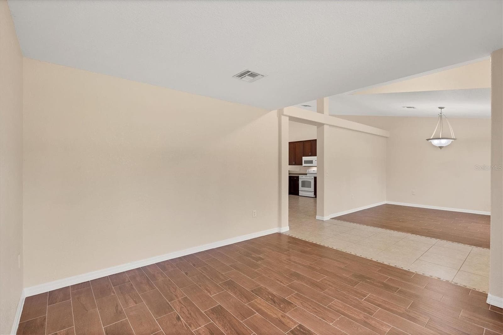 Single Family Residence at 15117 LYNEBURG AVE, PORT CHARLOTTE, photo 18 of 73