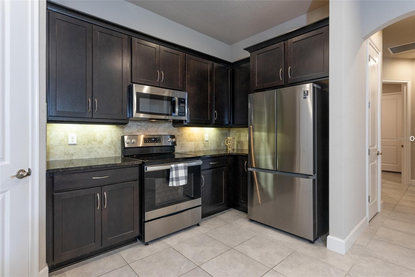 Matching stainless steel appliances - 3 NEWHAVEN LN, ORMOND BEACH