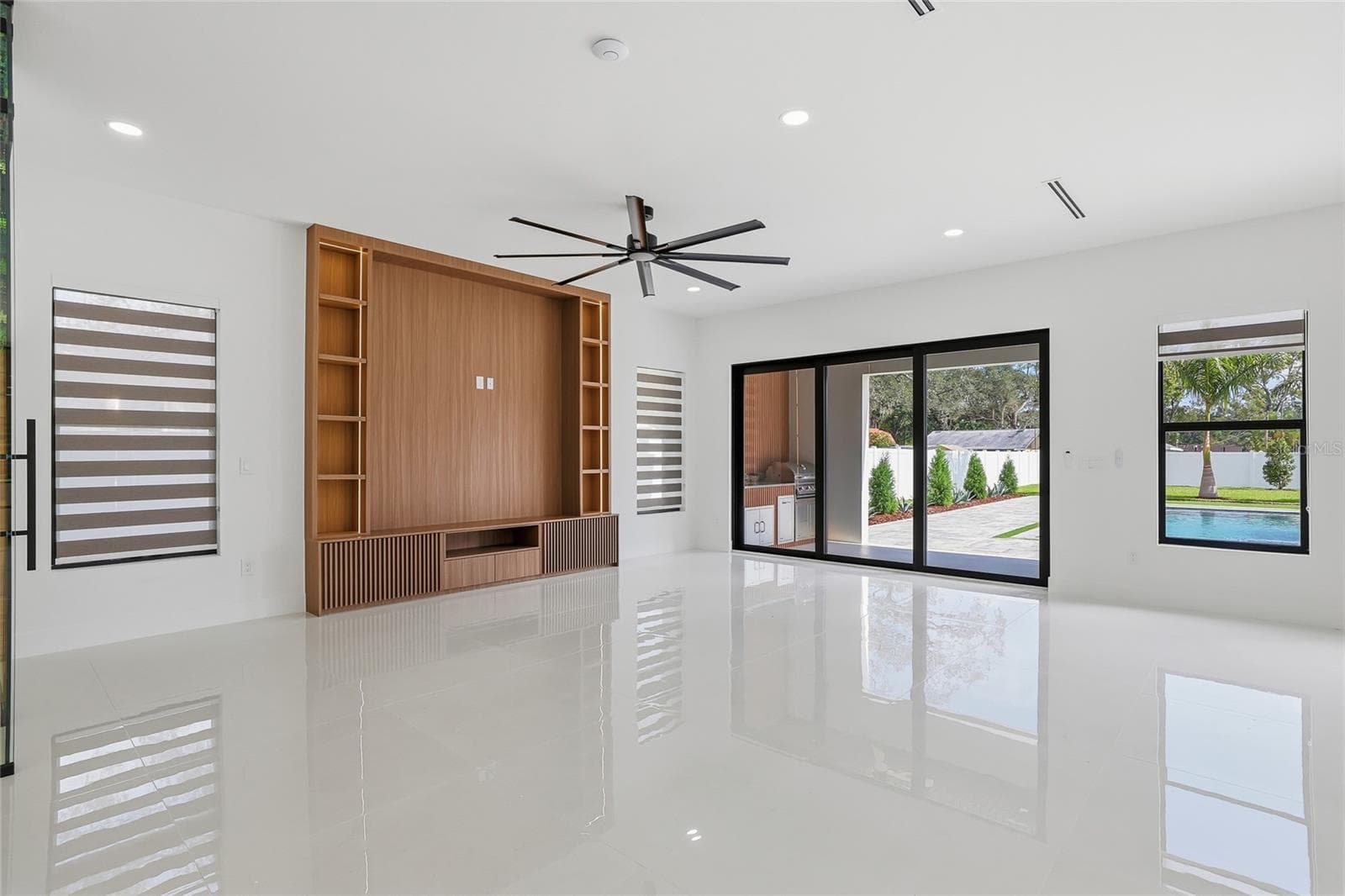 Single Family Residence at 6907 N BOULEVARD, TAMPA, photo 30 of 91