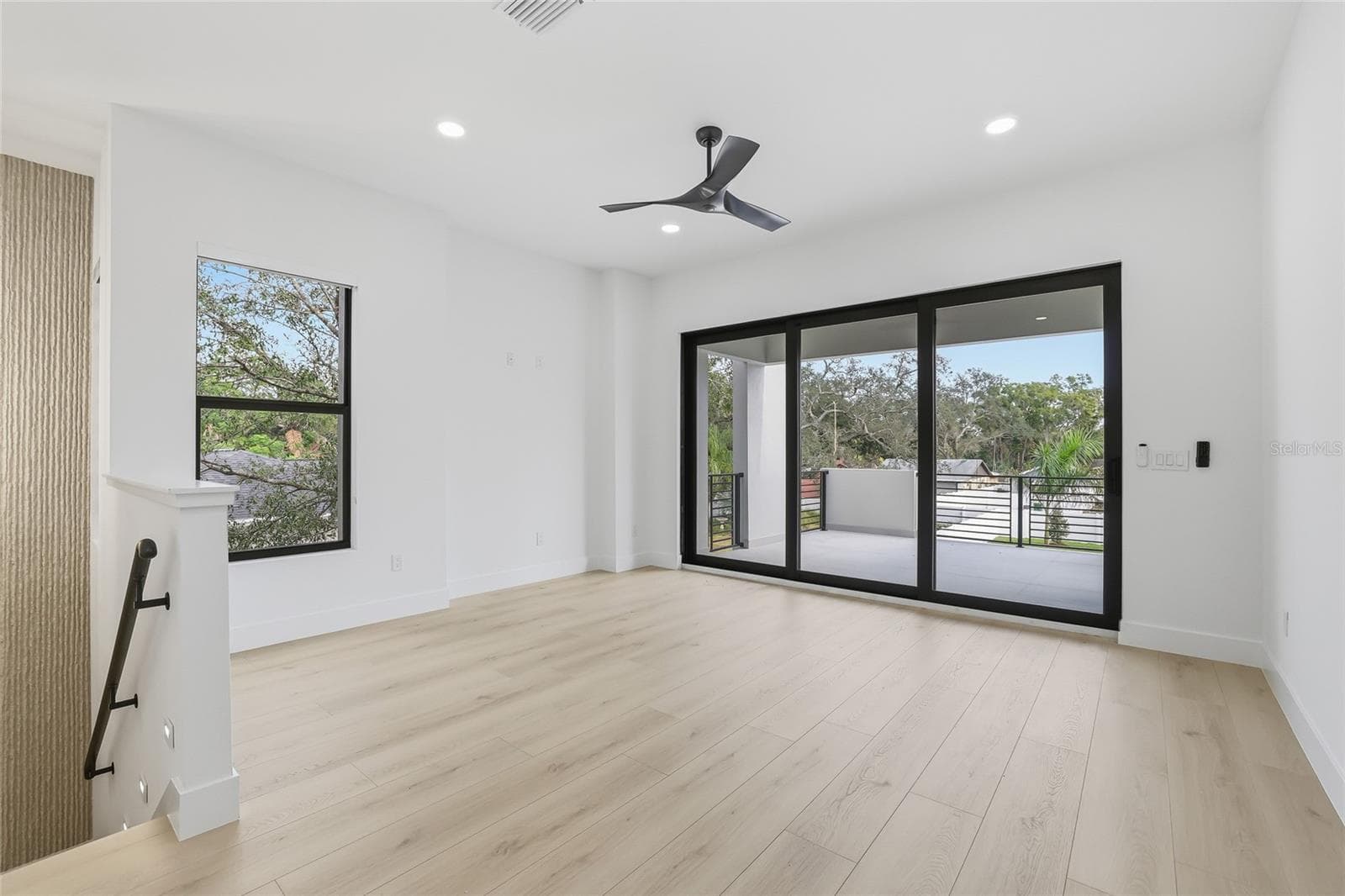Single Family Residence at 6907 N BOULEVARD, TAMPA, photo 38 of 91