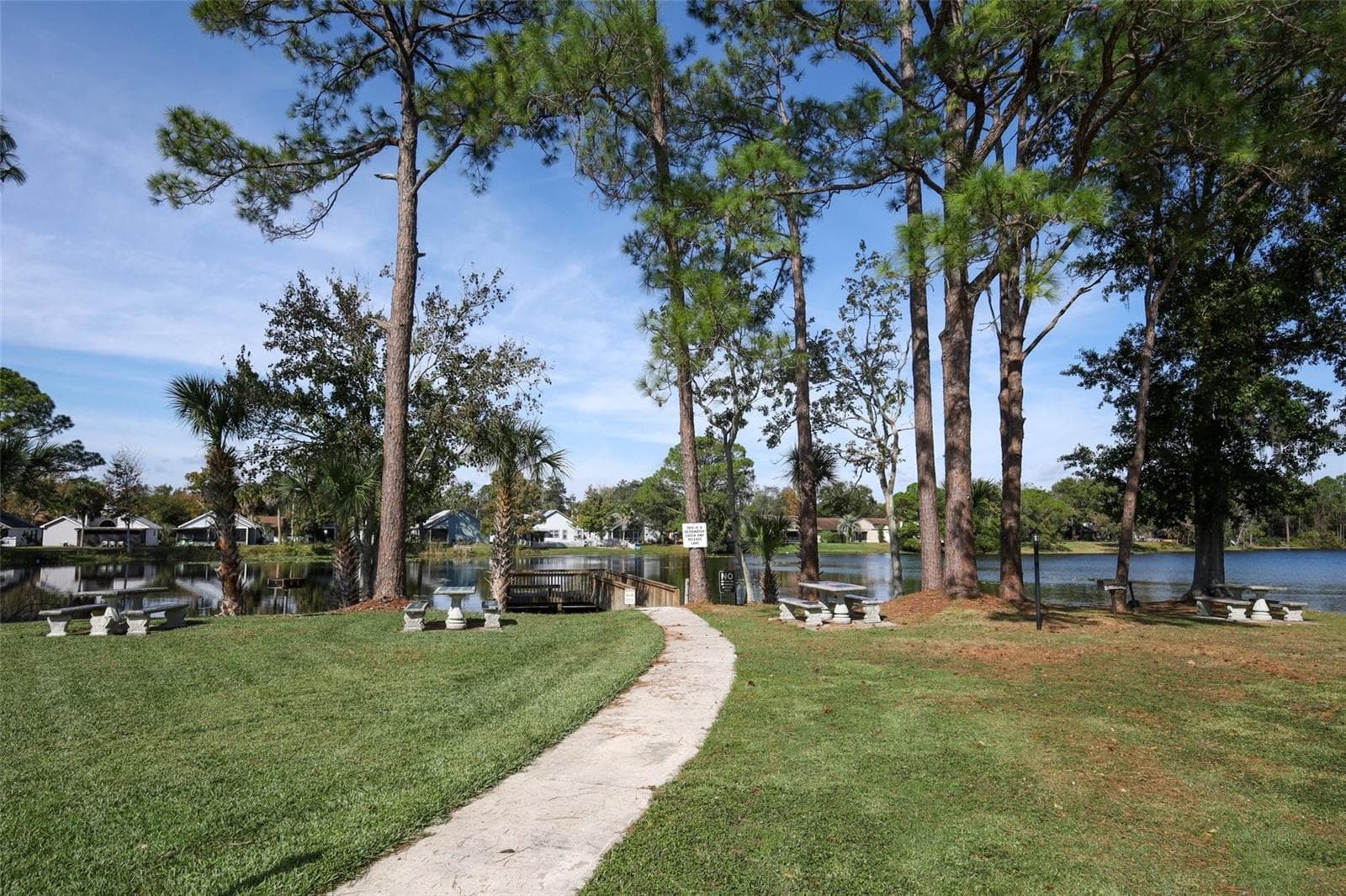 Villa at 148 SABAL PALM CT, SANFORD, photo 34 of 41