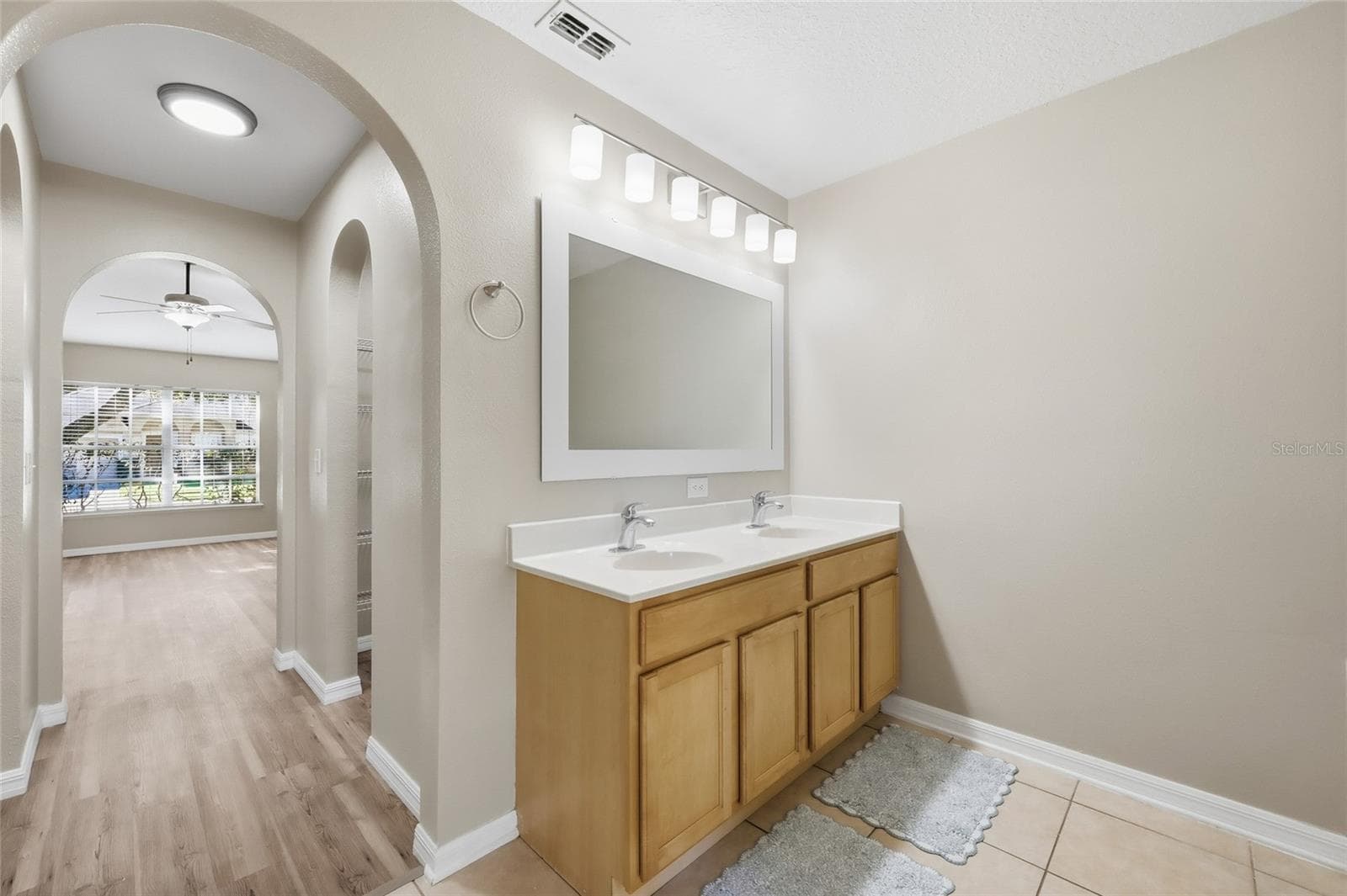 Single Family Residence at 539 GRANITE CIR, CHULUOTA, photo 31 of 58