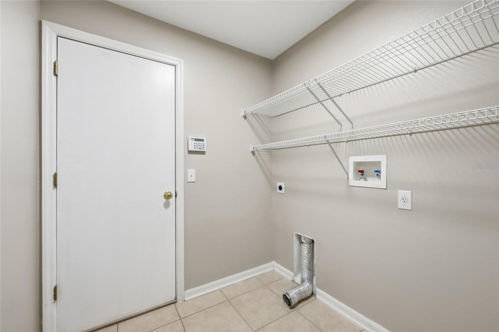 Single Family Residence at 539 GRANITE CIR, CHULUOTA, photo 45 of 58