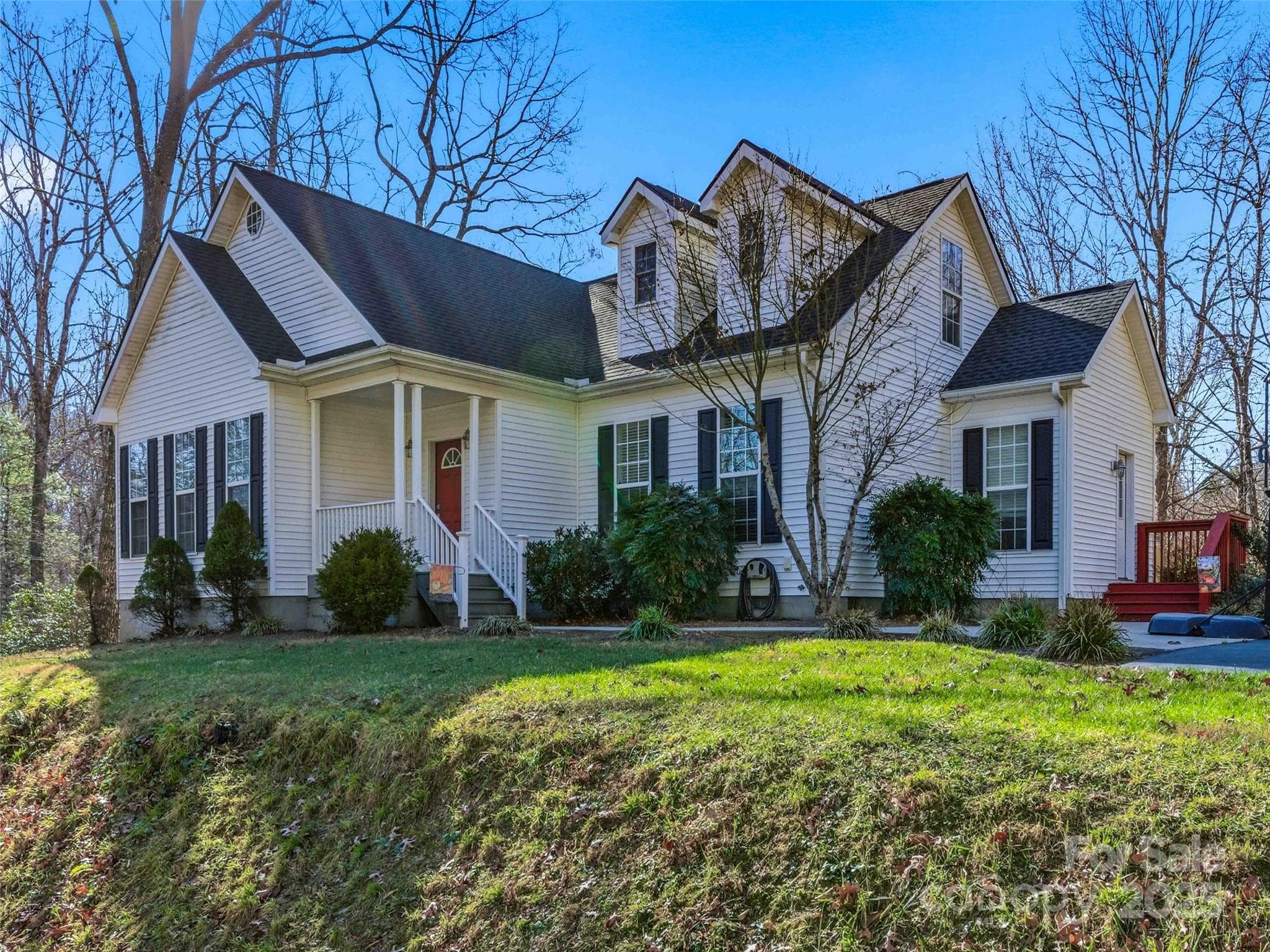 Inviting exterior with clean lines and strong curb appeal - Pisgah Forest