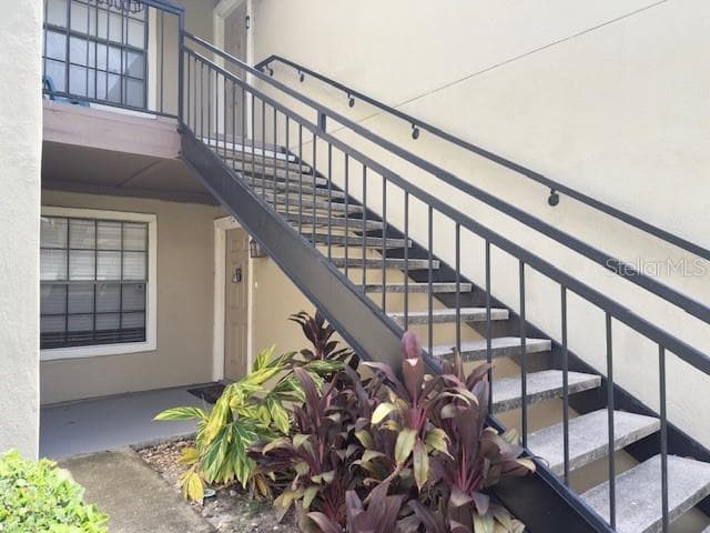 DOWNSTAIRS DOOR - 200 AFTON SQ #11-102, ALTAMONTE SPRINGS