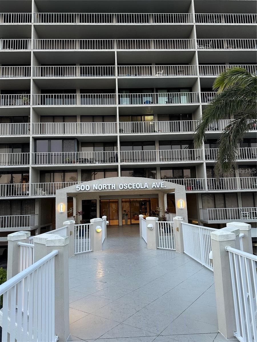 Condominium at 500 N OSCEOLA AVE #403, CLEARWATER, photo 2 of 49