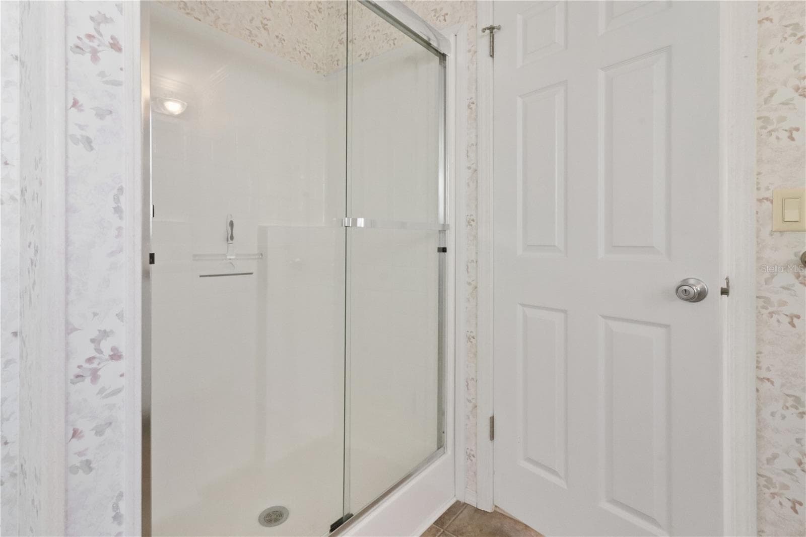 2nd Bathroom - 2100 KINGS HWY #742, PORT CHARLOTTE