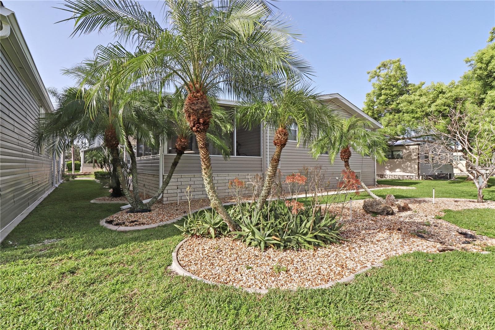 Manufactured Home at 2100 KINGS HWY #742, PORT CHARLOTTE, photo 48 of 100