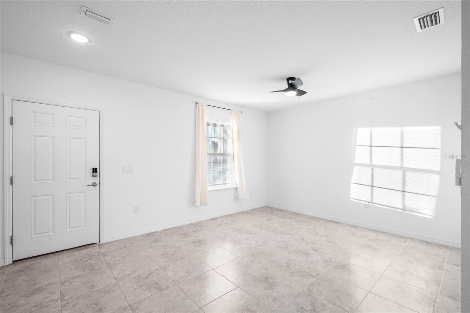 Single Family Residence at 2151 NW 248TH WAY, NEWBERRY, photo 3 of 36