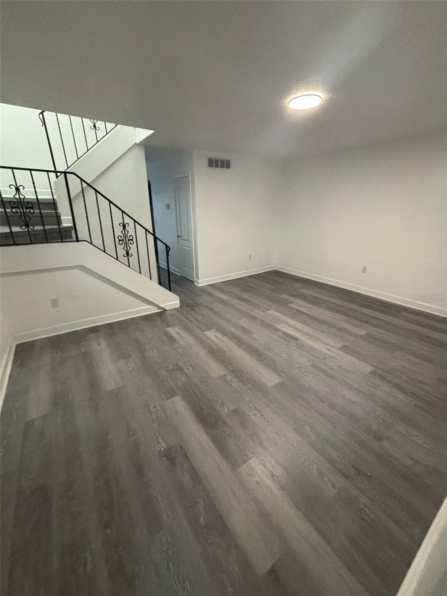 Condominium at 5930 VILLAGE CIR #GE, ORLANDO, photo 4 of 18
