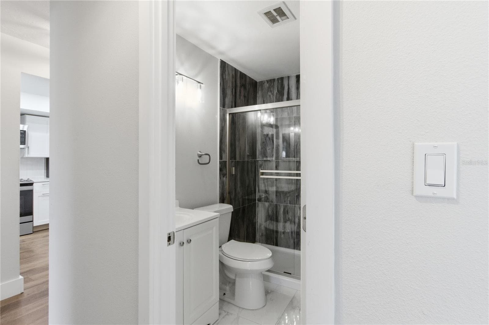 Condominium at 3500 BENEVA RD #307, SARASOTA, photo 14 of 21