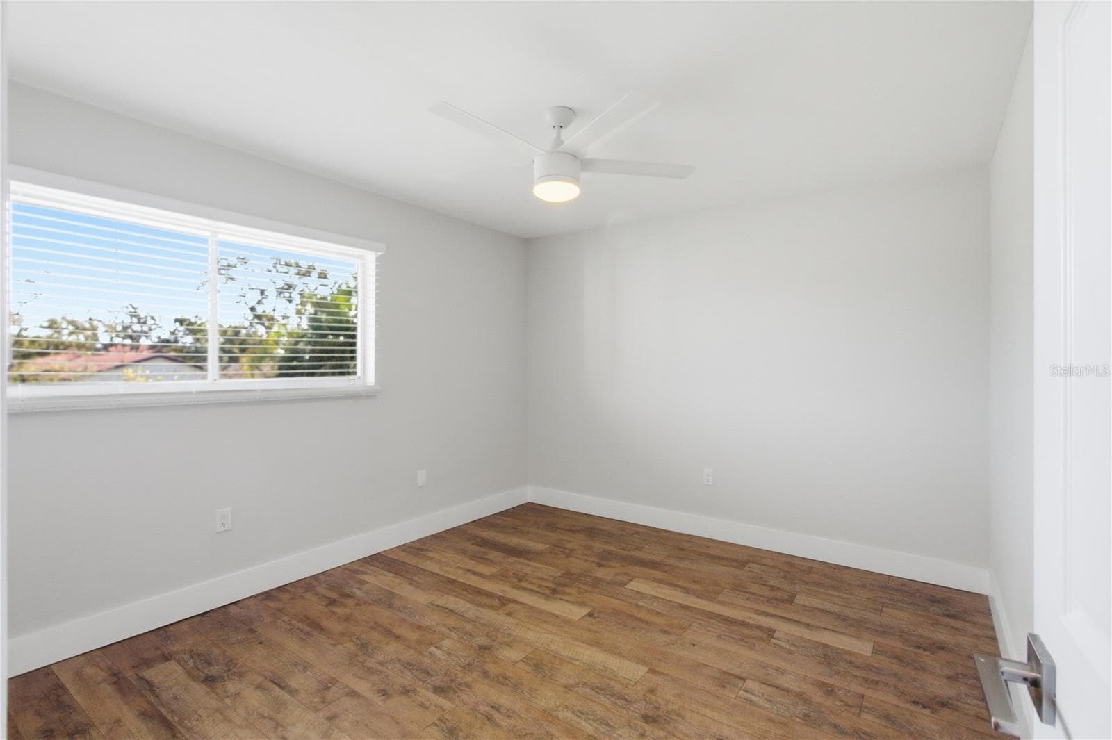 Condominium at 3500 BENEVA RD #307, SARASOTA, photo 15 of 21