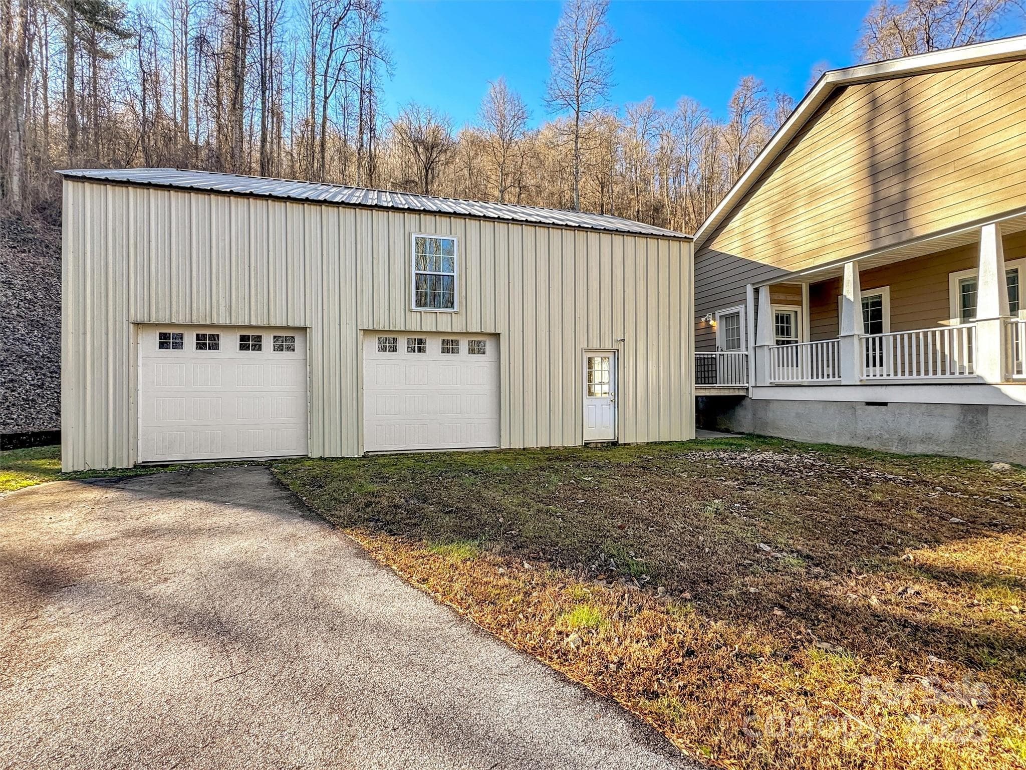 Single Family Residence at 284 Cutting Edge Drive, Sylva, photo 3 of 35